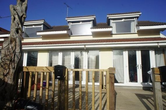 2&nbsp;Bedroom&nbsp;Property