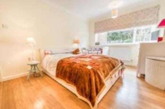 2 Bedroom Maisonette