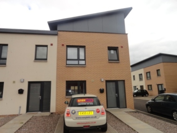 2 Bedroom Town House