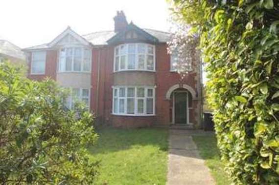 3 Bedroom Semi-Detac...