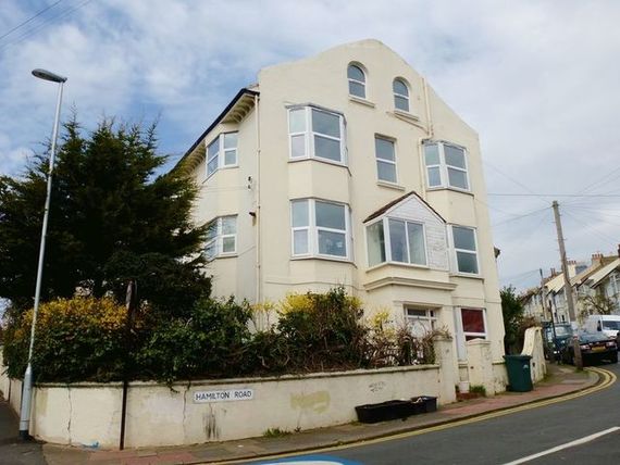 2 Bedroom Flat