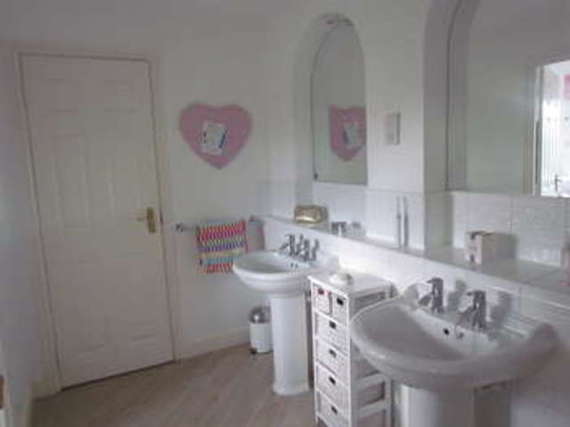 4&nbsp;Bedroom&nbsp;Detached