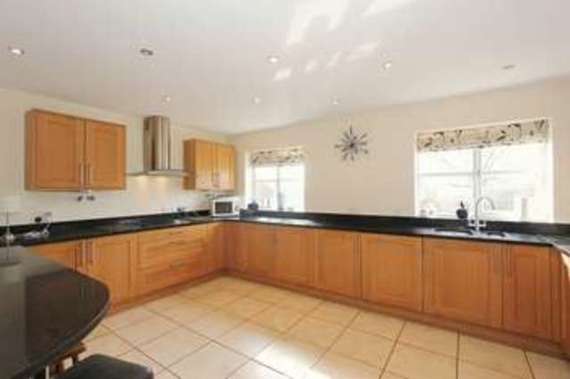5 Bedroom Detached