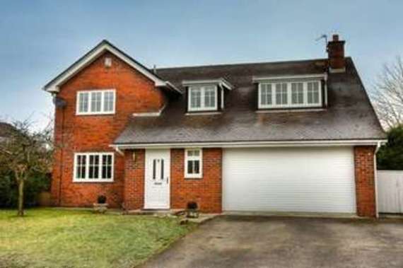 Barncroft Close Chelford Maccl...