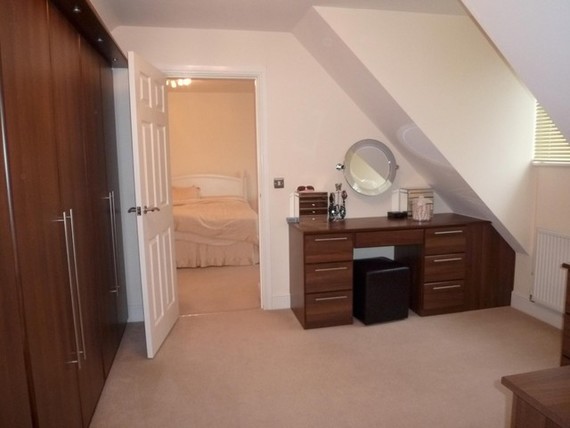 5 Bedroom Detached