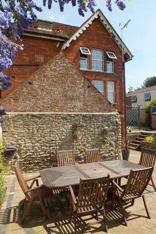 4 Bedroom Detached