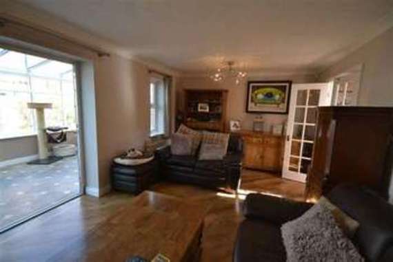 4 Bedroom Property