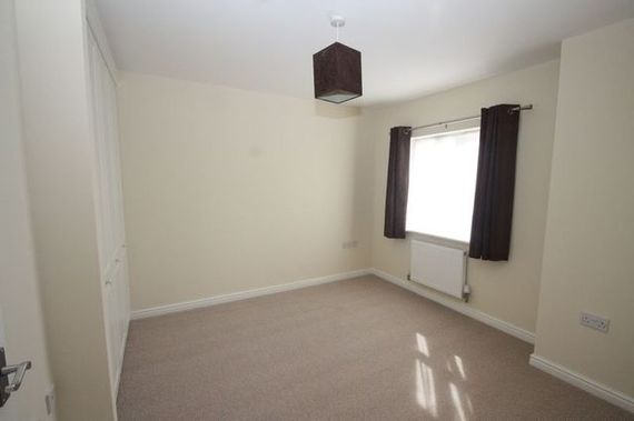 3 Bedroom Semi-Detac...