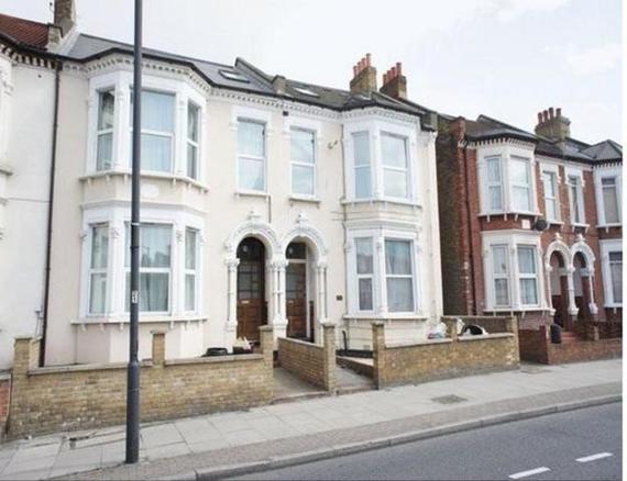 2 Bedroom Flat
