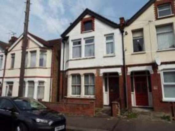 1 Bedroom Flat