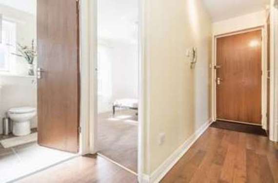 2 Bedroom Flat