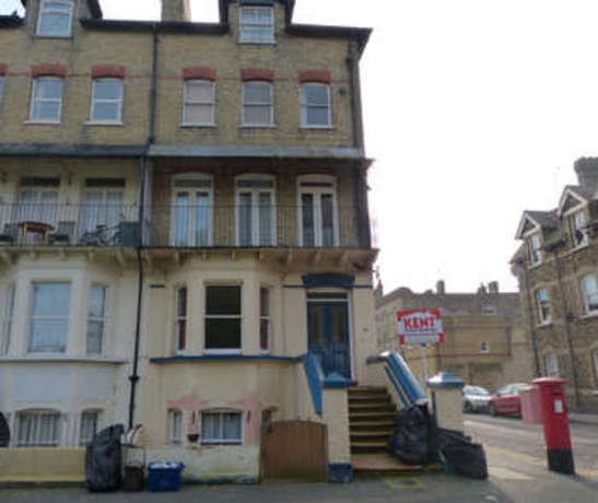 1 Bedroom Flat