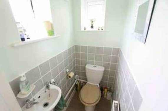 3 Bedroom Semi-Detac...