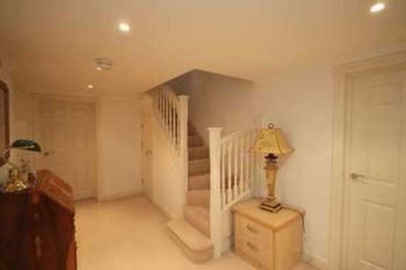 4 Bedroom Semi-Detac...
