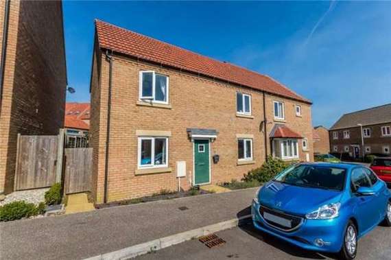 3 Bedroom Semi-Detac...