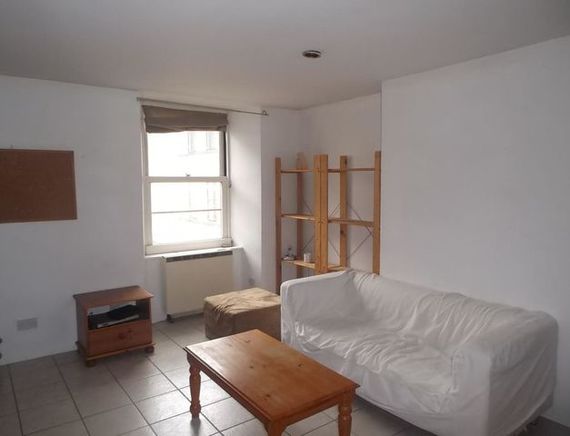1 Bedroom Flat