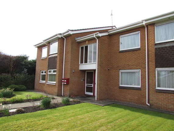 2 Bedroom Ground Fla...