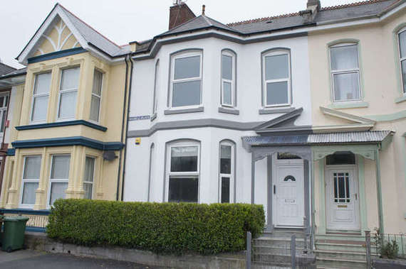 2 Bedroom Flat