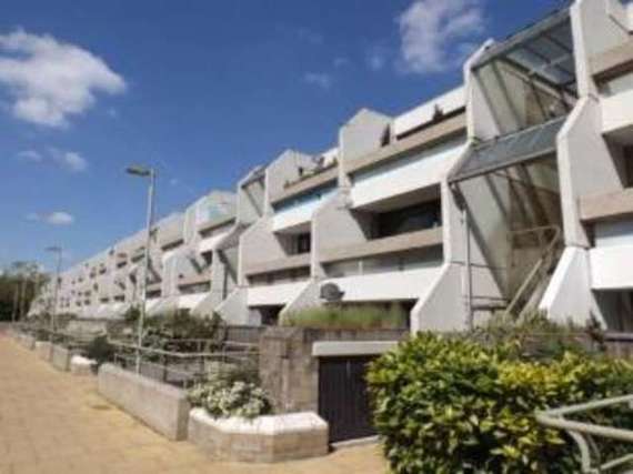 3 Bedroom Maisonette