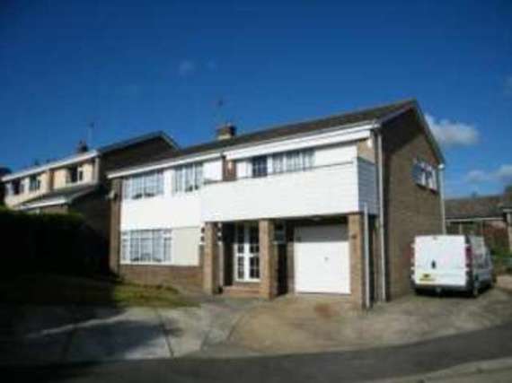 5 Bedroom Detached