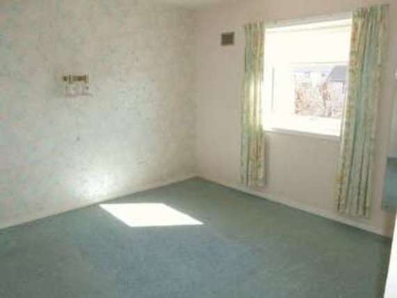 3 Bedroom Semi-Detac...