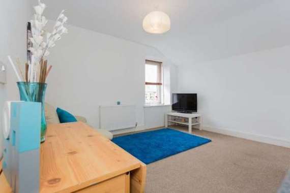 1 Bedroom Flat