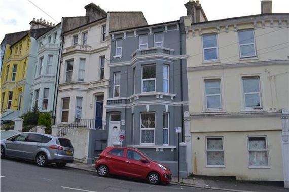 1 Bedroom Flat