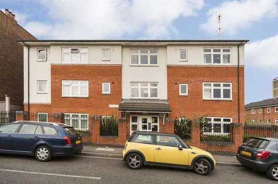 2 Bedroom Flat