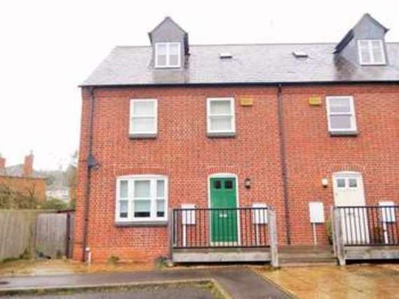 3&nbsp;Bedroom&nbsp;Terraced