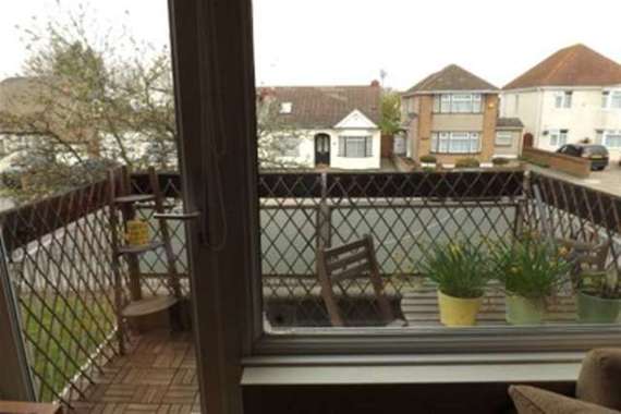 3 Bedroom Maisonette