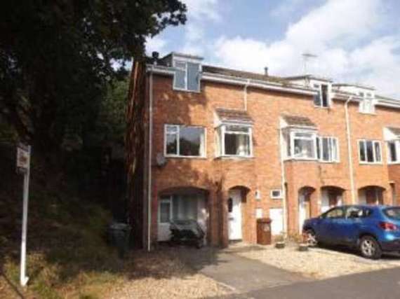 4&nbsp;Bedroom&nbsp;End of Ter...