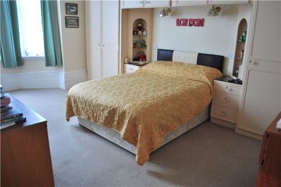 2 Bedroom Flat