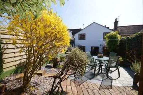 3 Bedroom Semi-Detac...