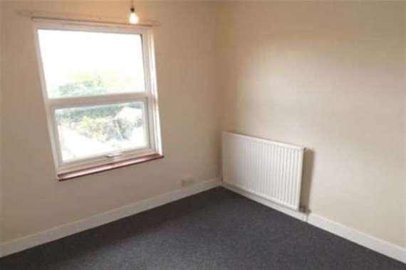 3 Bedroom Semi-Detac...