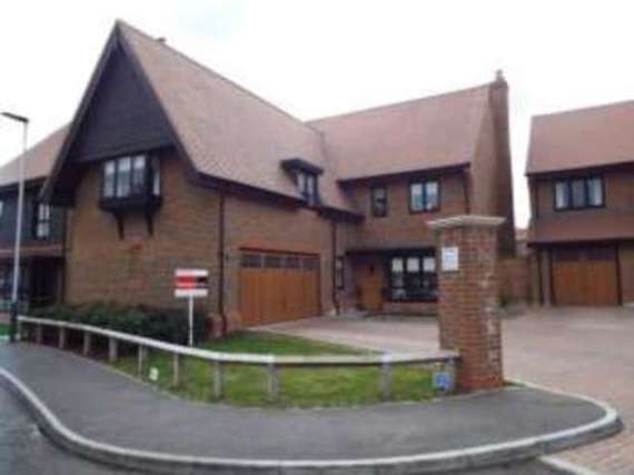 5 Bedroom Detached