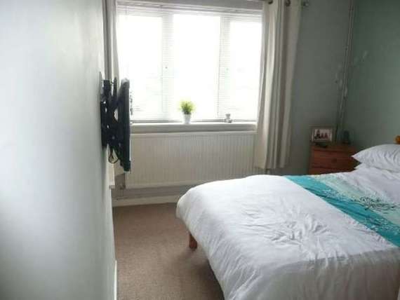 2 Bedroom Maisonette