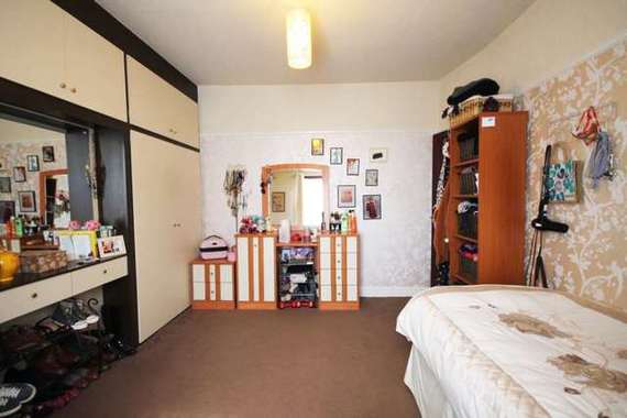 4 Bedroom Semi-Detac...