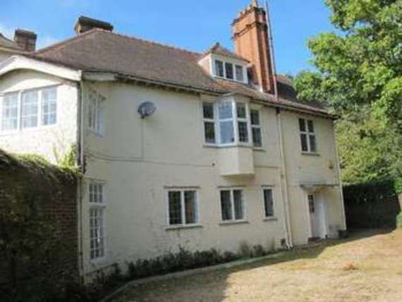 2 Bedroom Flat