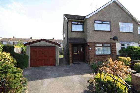 3 Bedroom Semi-Detac...