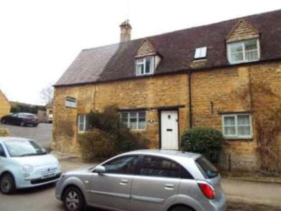 3 Bedroom End of Ter...