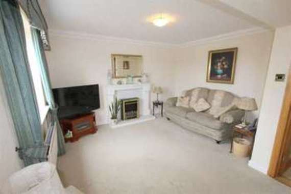 4 Bedroom Property