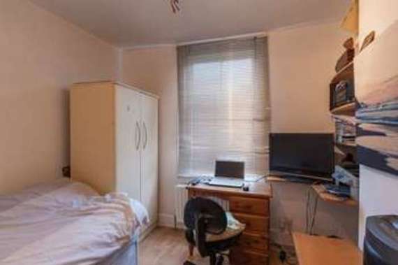4 Bedroom Terraced