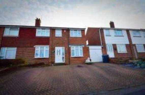 5 Bedroom Semi-Detac...