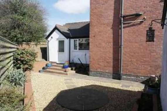 3 Bedroom Semi-Detac...
