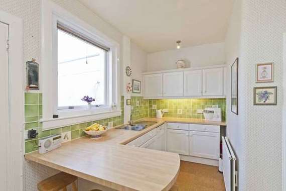 3 Bedroom Semi-Detac...
