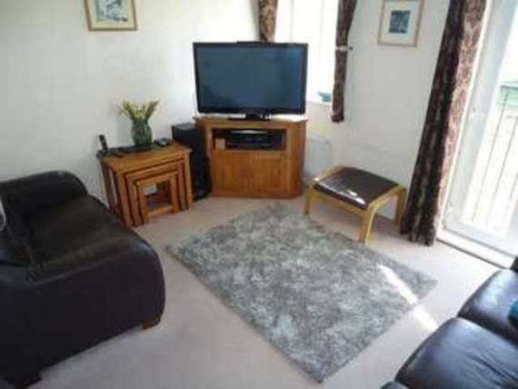 3 Bedroom Semi-Detac...