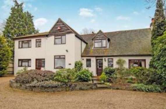 6&nbsp;Bedroom&nbsp;Detached