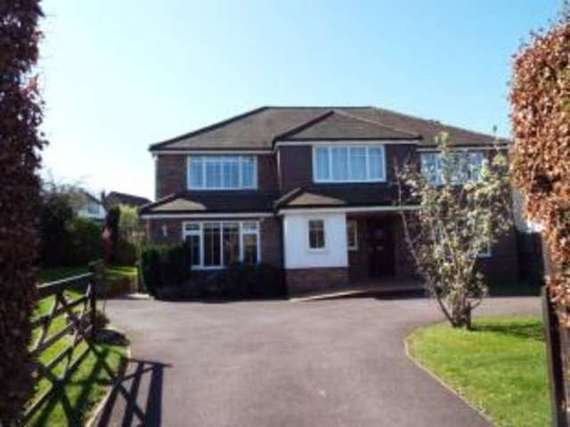 5 Bedroom Detached