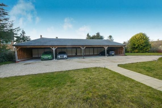 4&nbsp;Bedroom&nbsp;Detached