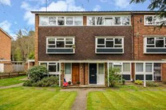 2 Bedroom Maisonette